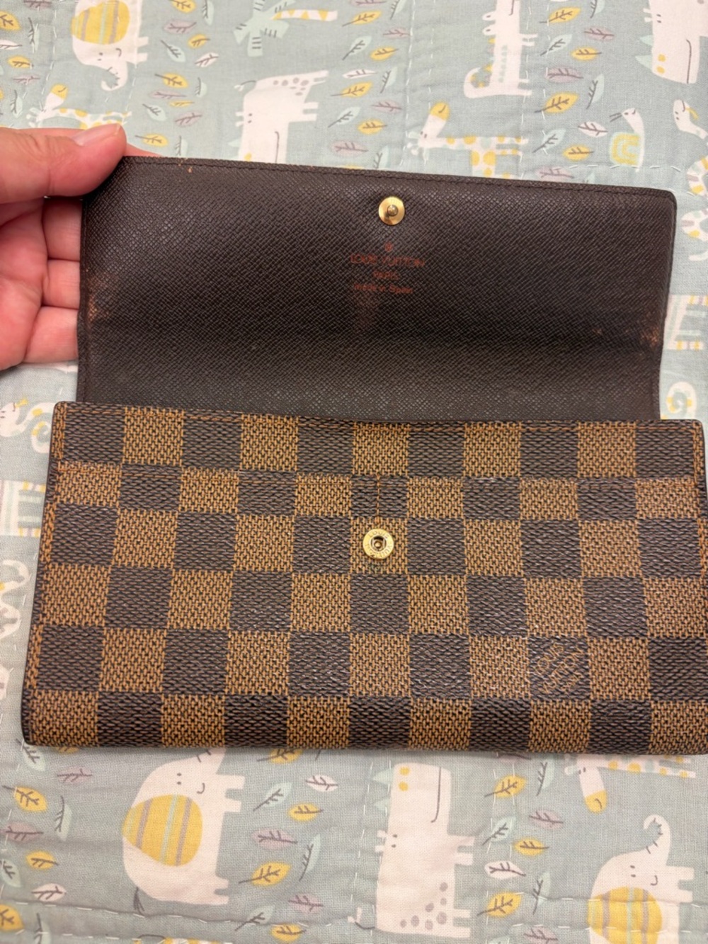 Louis Vuitton Sarah Damier Wallet (PRICE FIRM) - Picture 3 of 16